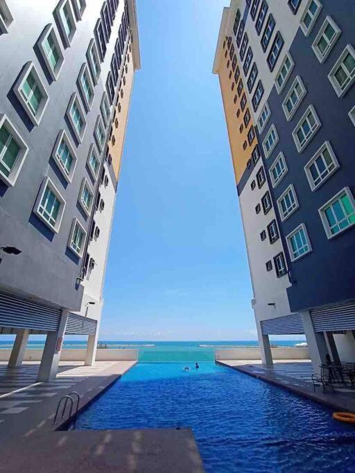 Orked Vanda, 3 Bedroom Apartment, Seaview Netflixwifiyoutube Kuala Terengganu Eksteriør bilde